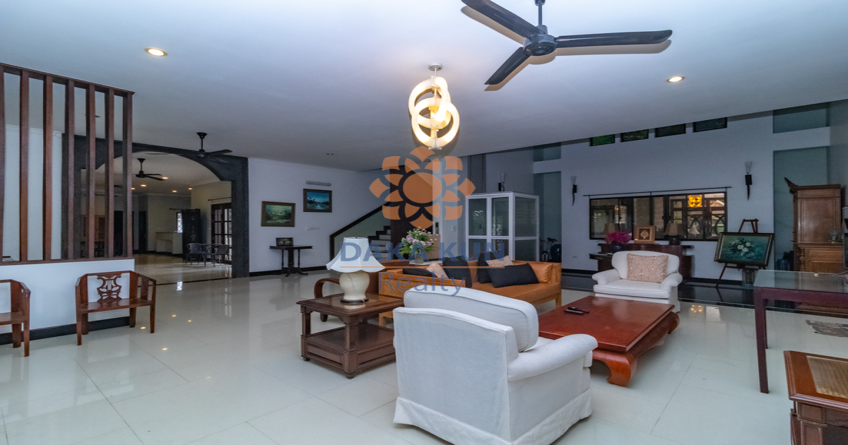 4 Bedrooms House for Rent in Siem Reap City, Svay Dangkum