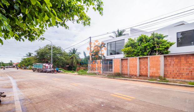 Boutique for Sale in Krong Siem Reap-Sala Kamreuk