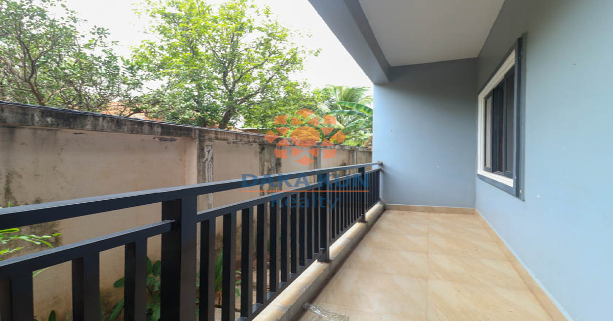 2 Bedrooms Apartment for Rent in Siem Reap City, near Wat Bo
