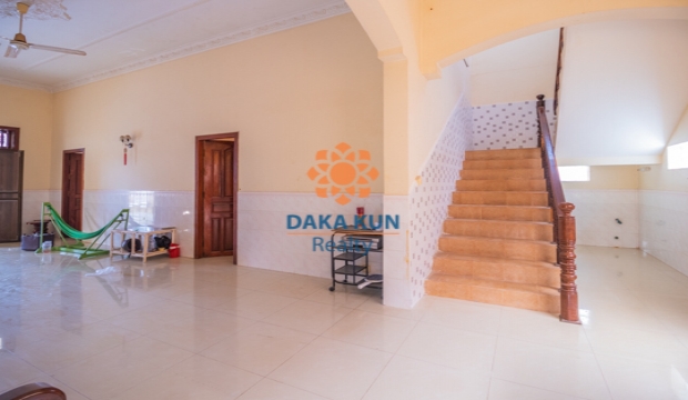 6 Bedrooms House for Rent in Siem Reap-Svay Dangkum