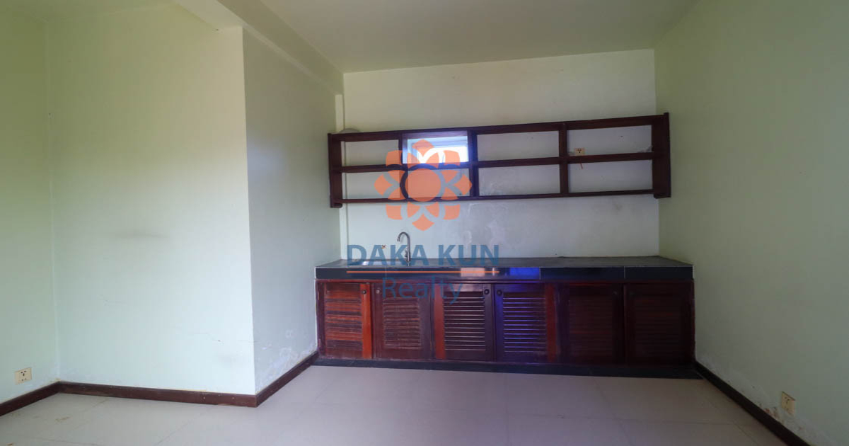 13-Bedroom Commercial Building for Sale in Siem Reap City