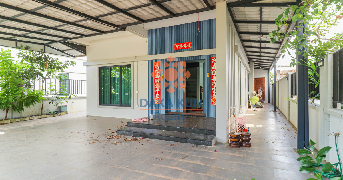 4 Bedrooms House for Sale in Siem Reap City