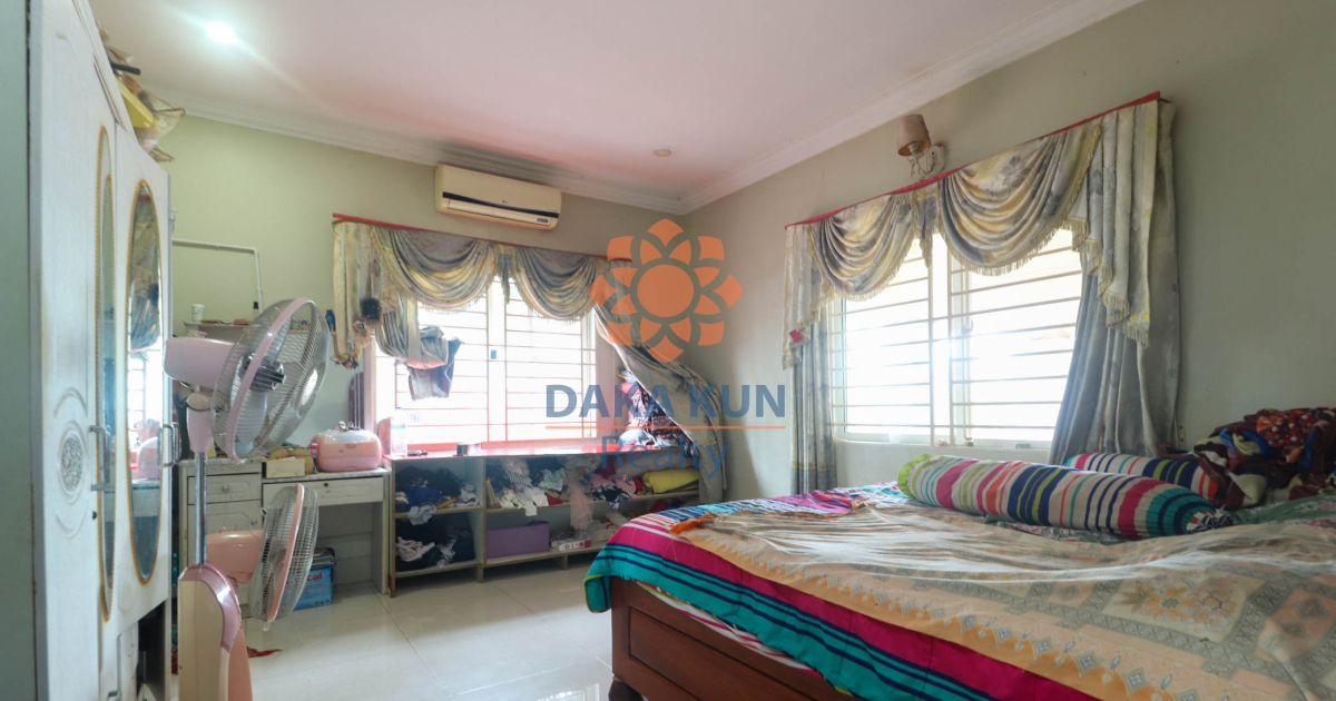 5-Bedroom House for Sale in Siem Reap City