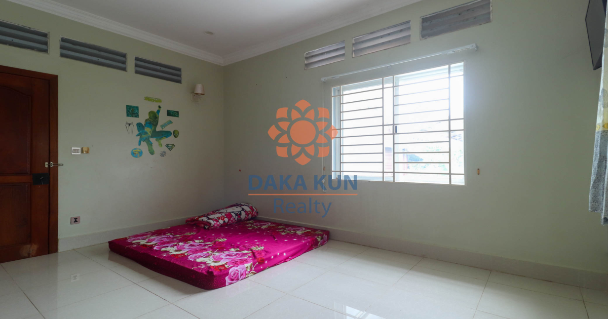 5-Bedroom House for Sale in Siem Reap City