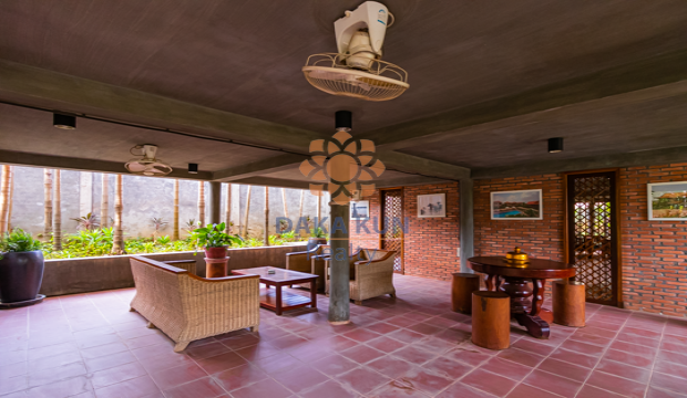2 Bedrooms House for Rent with Swimming Pool in Krong Siem Reap