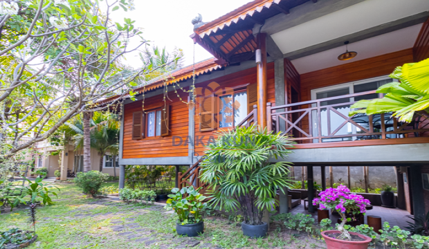2 Bedrooms House for Rent with Swimming Pool in Krong Siem Reap