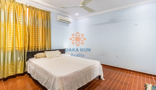3 Bedrooms House for Rent in Siem Reap-Svay Dangkum