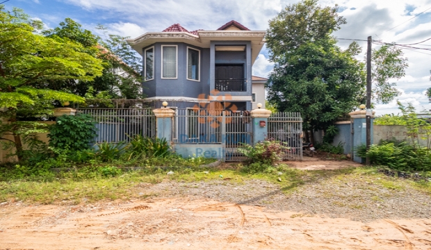 3 Bedrooms House for Rent in Siem Reap-Svay Dangkum