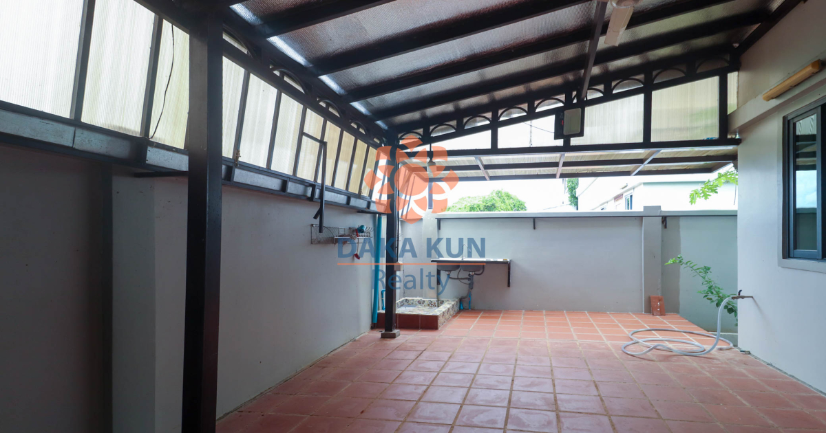 3 Bedrooms House for Sale in Siem Reap