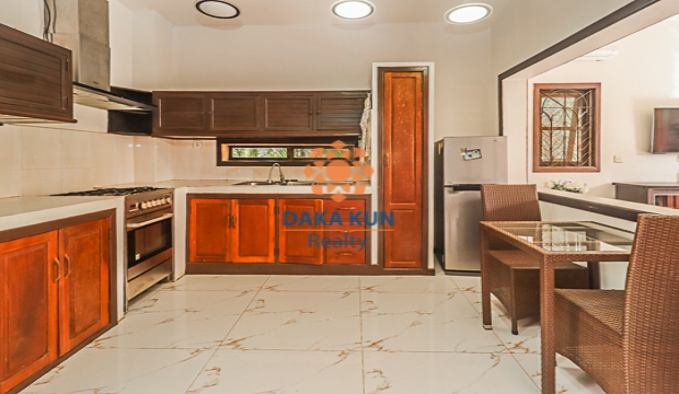 3 Bedrooms House for Rent with pool in Siem Reap-Svay Dangkum