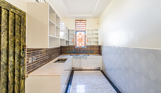 3 Bedrooms Villa for Sale in Krong Siem Reap-Knar