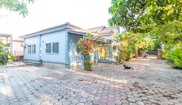 3 Bedrooms House for Rent in Siem Reap-Svay Dangkum