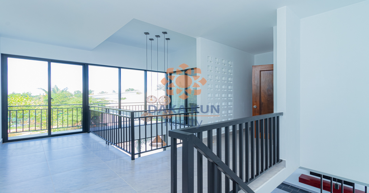 2 Bedrooms Villa with Swimming Pool for Sale in Siem Reap City