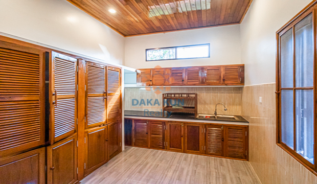3 Bedrooms House for Rent for in Krong Siem Reap-Sala Kamreuk