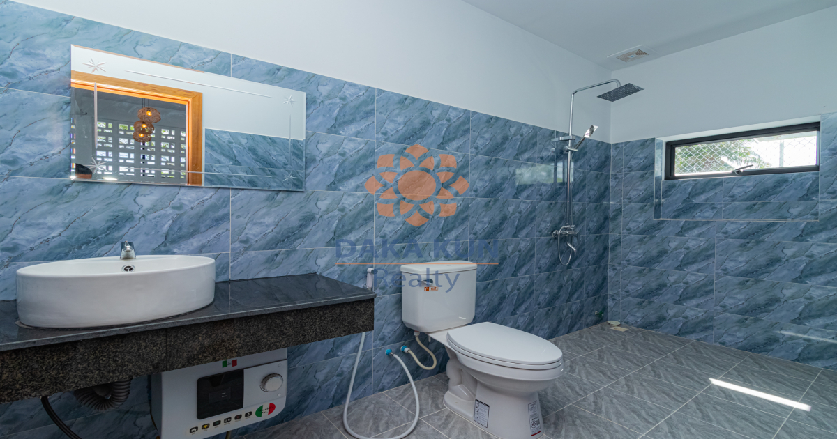 2 Bedrooms Villa with Swimming Pool for Rent in Siem Reap City