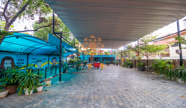 Restaurant for rent in Sala kamreuk-Siem Reap City