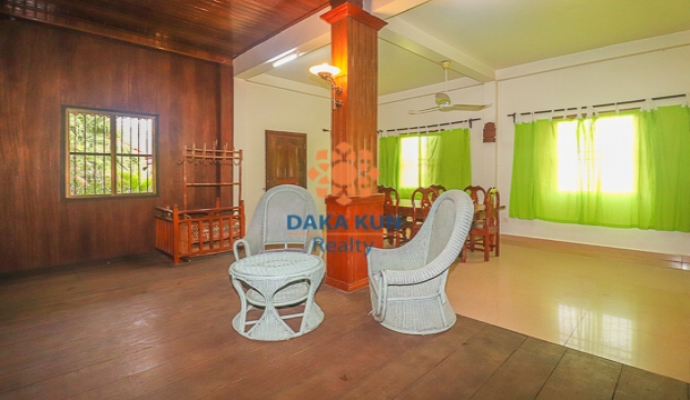 2 Bedrooms Wooden House for Rent in Siem Reap-Sla Kram