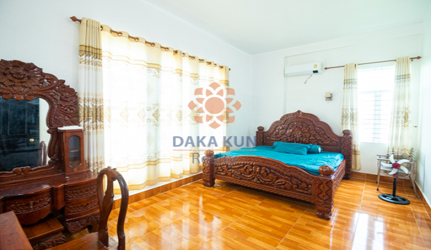 3 Bedrooms House for Rent in Krong Siem Reap-Sala Kamreuk