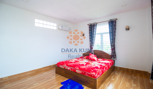3 Bedrooms House for Rent in Krong Siem Reap-Sala Kamreuk