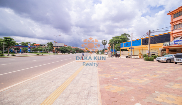 Restaurant for Rent in Krong Siem Reap-National Road 06