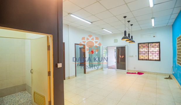 Office Space for Rent in Krong Siem Reap-Sala Kamreuk