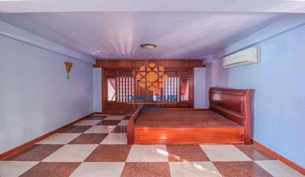 3 Bedrooms House for Rent in Svay Dangkum, Siem Reap city