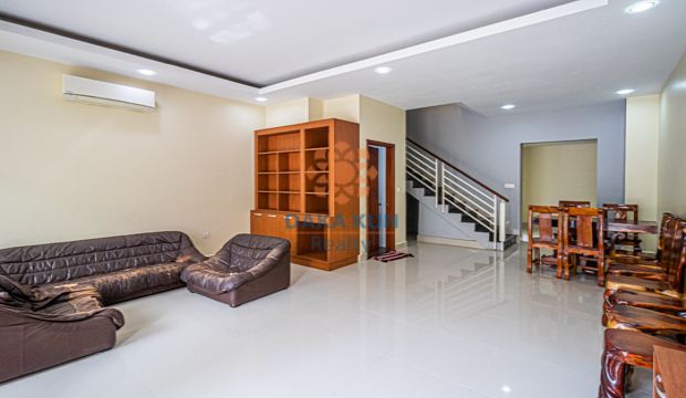 3 Bedrooms House for Rent in Krong Siem Reap-Svay Dangkum