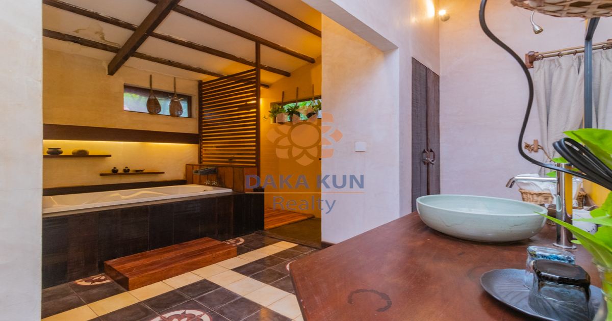 1 Bedroom House for Rent With Shared Swimming Pool in Seim Reap