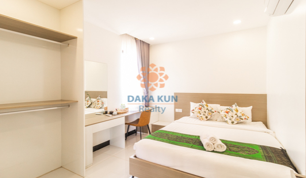 2 Bedrooms Apartment for Rent with Pool in Krong Siem Reap-Svay Dangkum