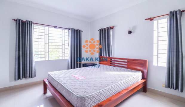 2 Bedrooms House for Rent in Siem Reap-Sala Kamreuk