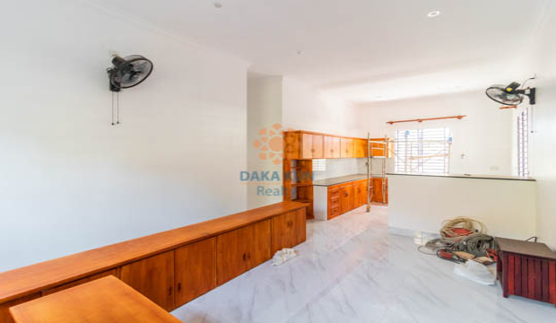 2 Bedrooms House for Rent in Krong Siem Reap-Sala Kamreuk