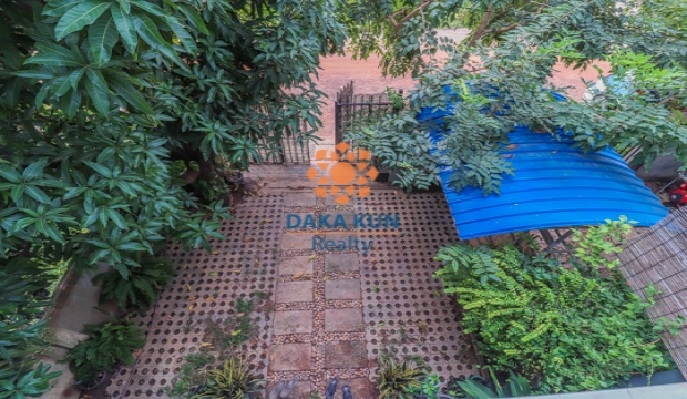 2 Bedrooms House for Rent in Siem Reap-Sala Kamreuk
