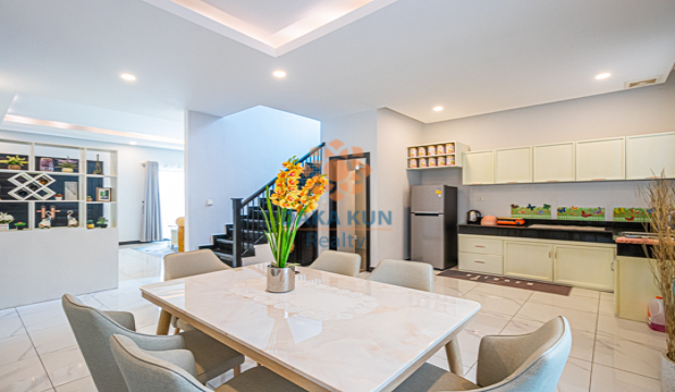 3 Bedrooms Villa for Rent in Krong Siem Reap