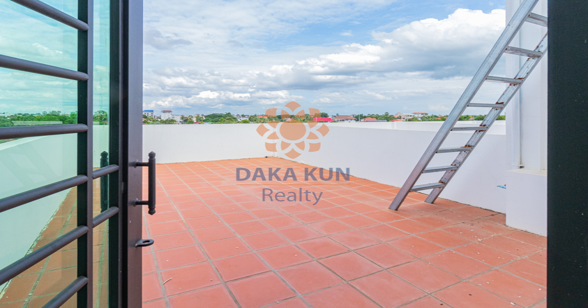 5 Bedrooms House for Rent in Siem Reap City-Svay Dangkum
