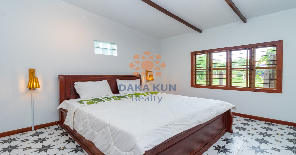 Wooden House for Sale in Siem Reap City near Makro