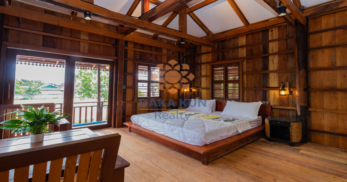 Wooden House for Sale in Siem Reap City near Makro