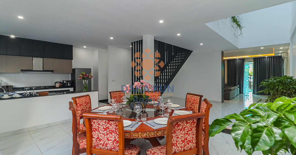 Villa with Jacuzzi for Rent in Siem Reap City