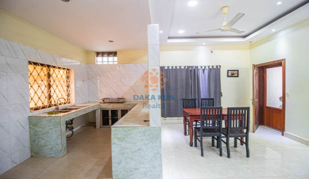 4 Bedroom House for Rent in Siem Reap - Sala Kamruek