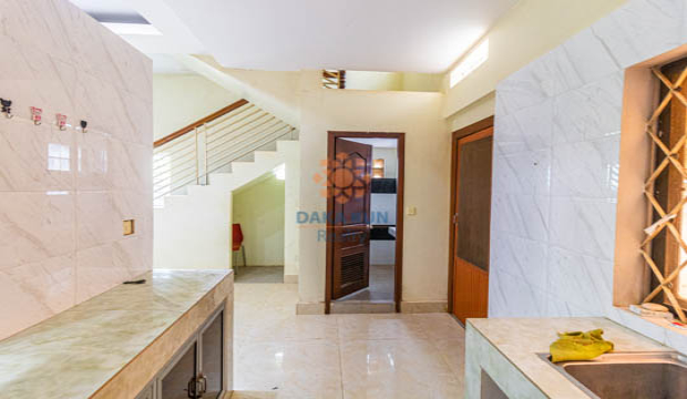 4 Bedroom House for Rent in Siem Reap - Sala Kamruek