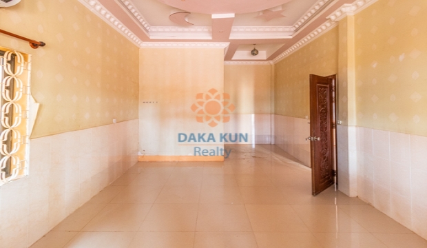 4 Bedrooms House for Rent in Siem Reap-Sla kram