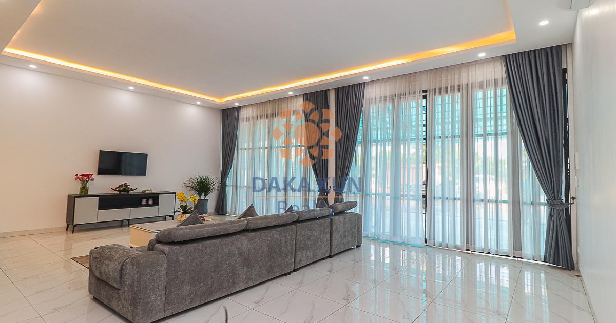 Villa with Jacuzzi for Rent in Siem Reap City