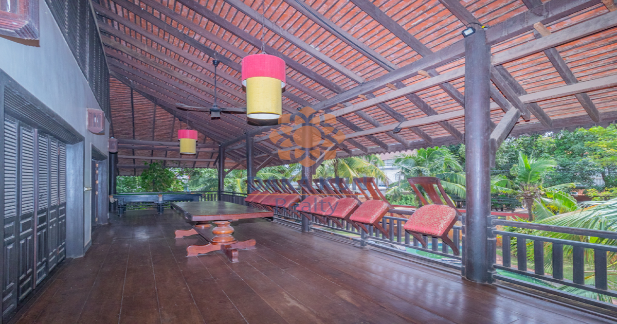 6 Bedrooms Villa with Swimming Pool for Rent on Lok Taneuy Rd-Siem Reap City