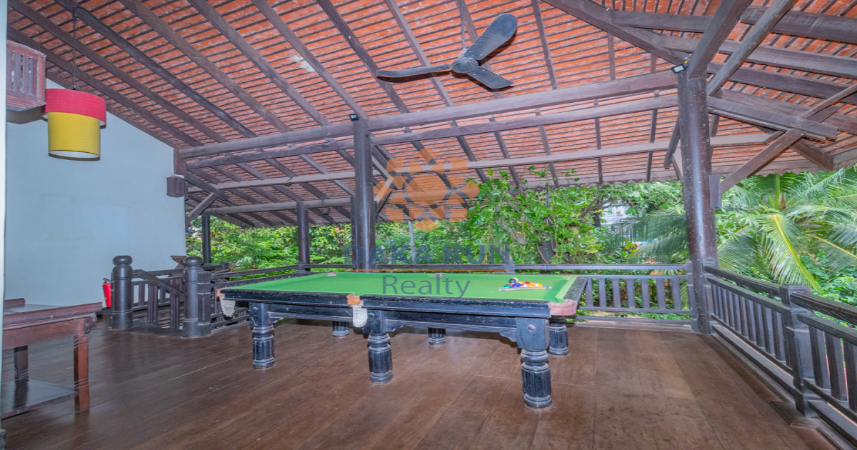 6 Bedrooms Villa with Swimming Pool for Rent on Lok Taneuy Rd-Siem Reap City