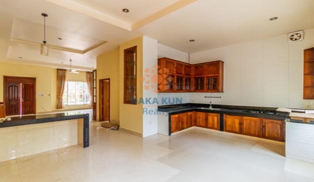 3 Bedrooms House for Rent in Krong Siem Reap