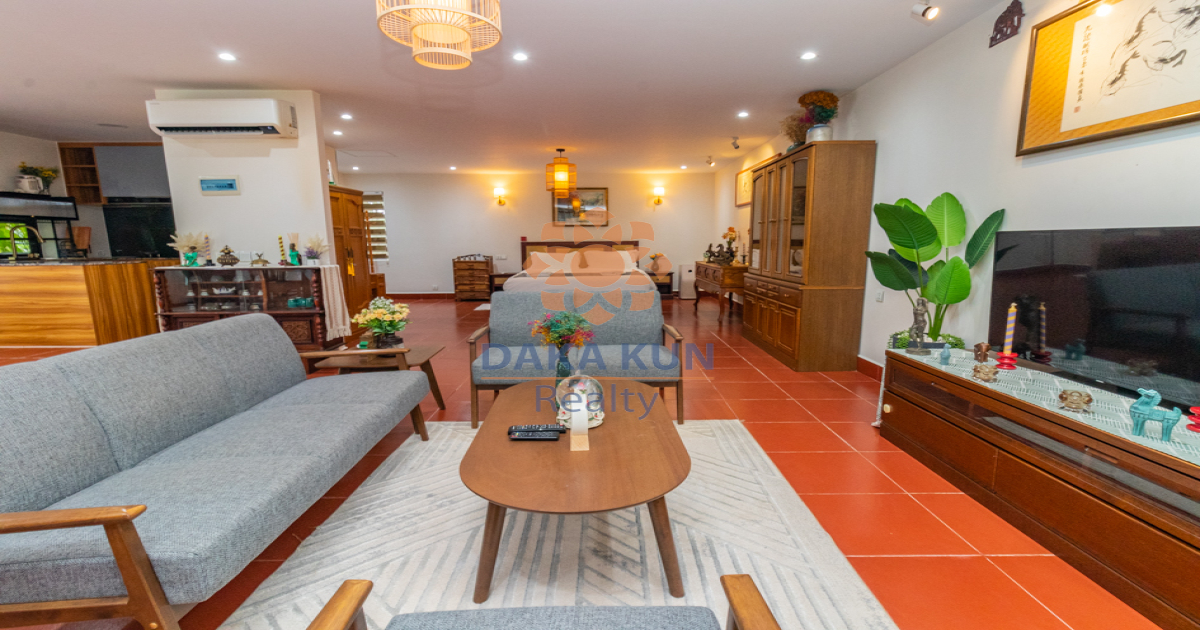 4 Bedrooms House for Rent In Siem Reap City-Svay Dangkum