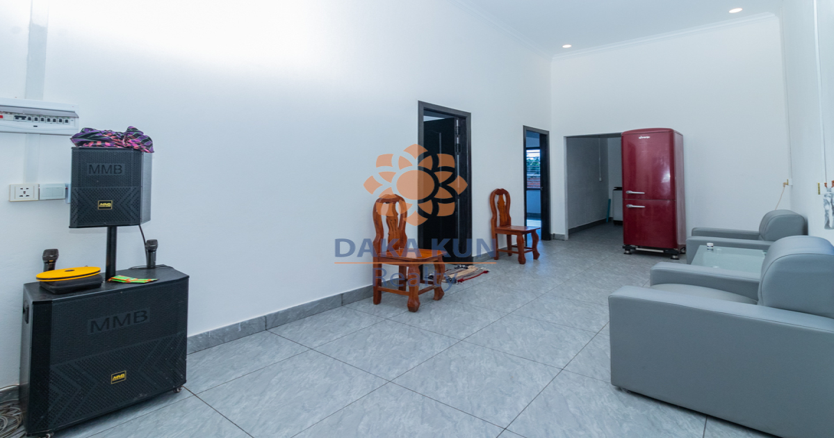 2 Bedrooms House for Rent in Sala Kamreuk, Siem Reap City