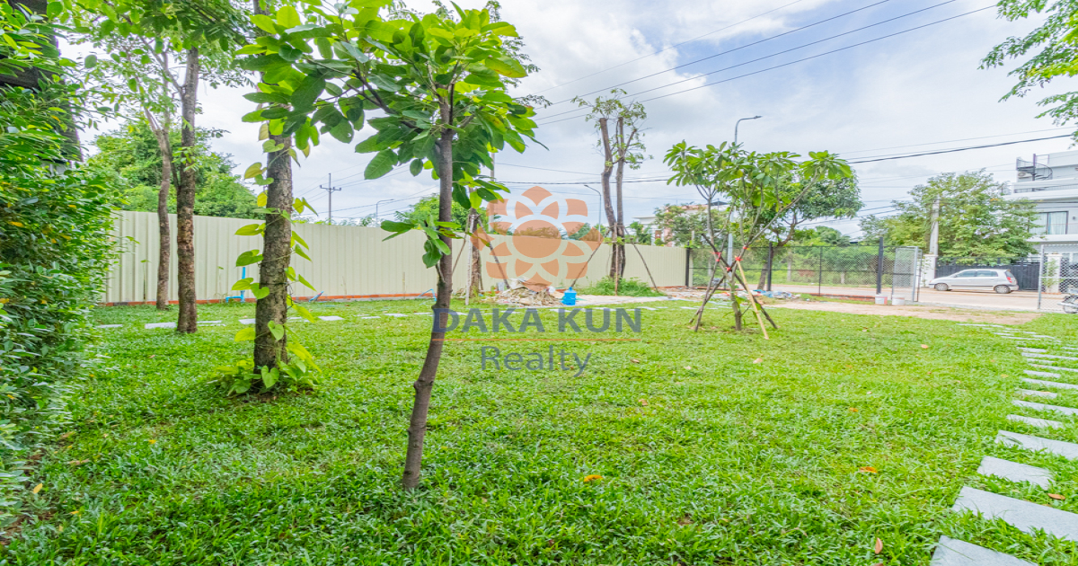 2 Bedrooms House for Rent in Siem Reap City-Sala Kamreuk