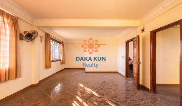 Shophouse for Rent in Siem Reap city-National Road 06