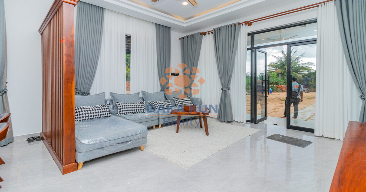 3 Bedrooms House for Rent with Garden in Siem Reap City