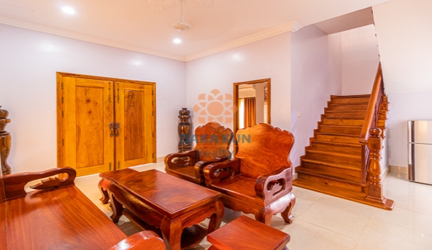 5 Bedrooms House for Rent in Krong Siem Reap-Svay Dangkum